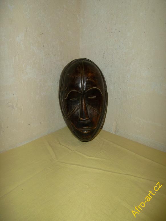 pasová maska Douala Kamerun